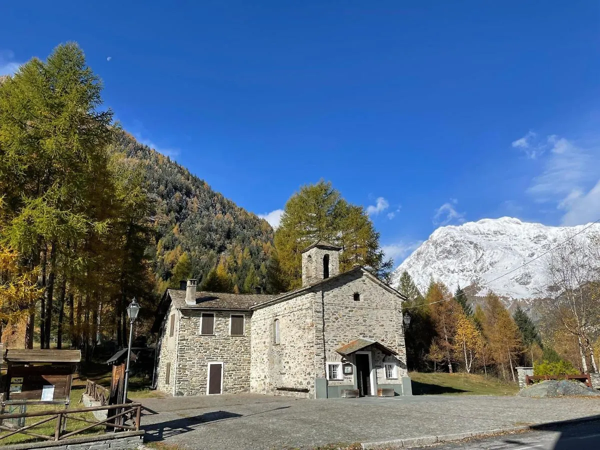 Baita Chalet La Masun Beautiful View Chiesa in Valmalenco Italy
