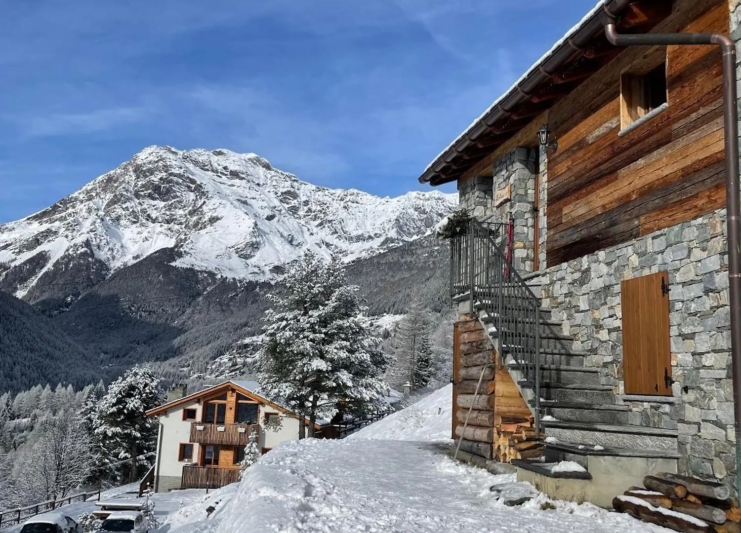 Baita Chalet La Masun Beautiful View Chiesa in Valmalenco