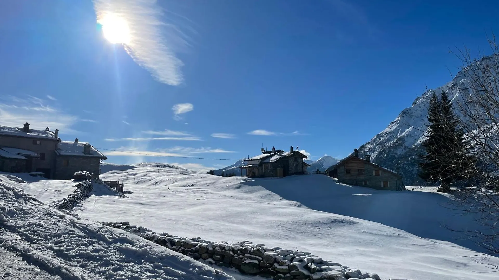 Baita Chalet La Masun Beautiful View Chiesa in Valmalenco Italia